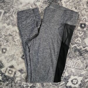 PINK Victoria's Secret Ultimate Gray Black Moto Mesh Leggings Size M